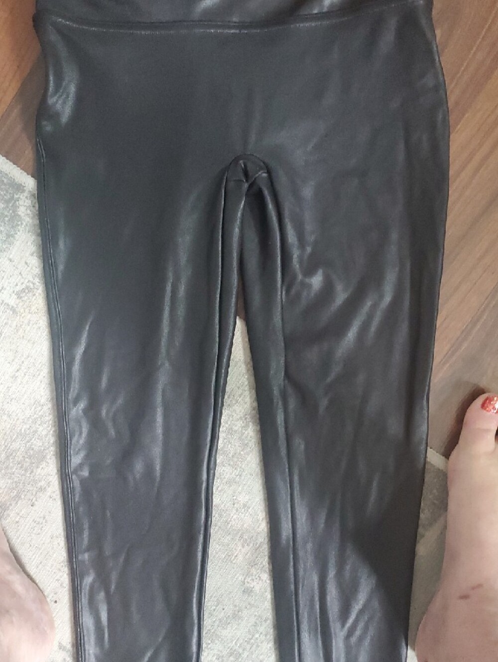 SPANX Black Leggings with Red Brand Tag - Picture 3 of 6